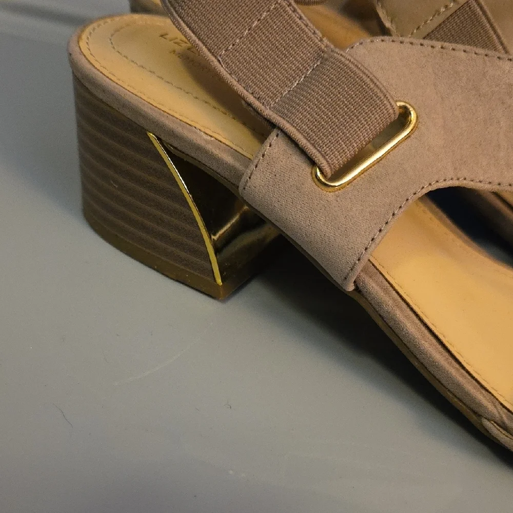 (J4) Liz Caliborne Womans Elegant Beige Women's Sandals - Picture 7 of 8